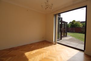 Dining Room- click for photo gallery